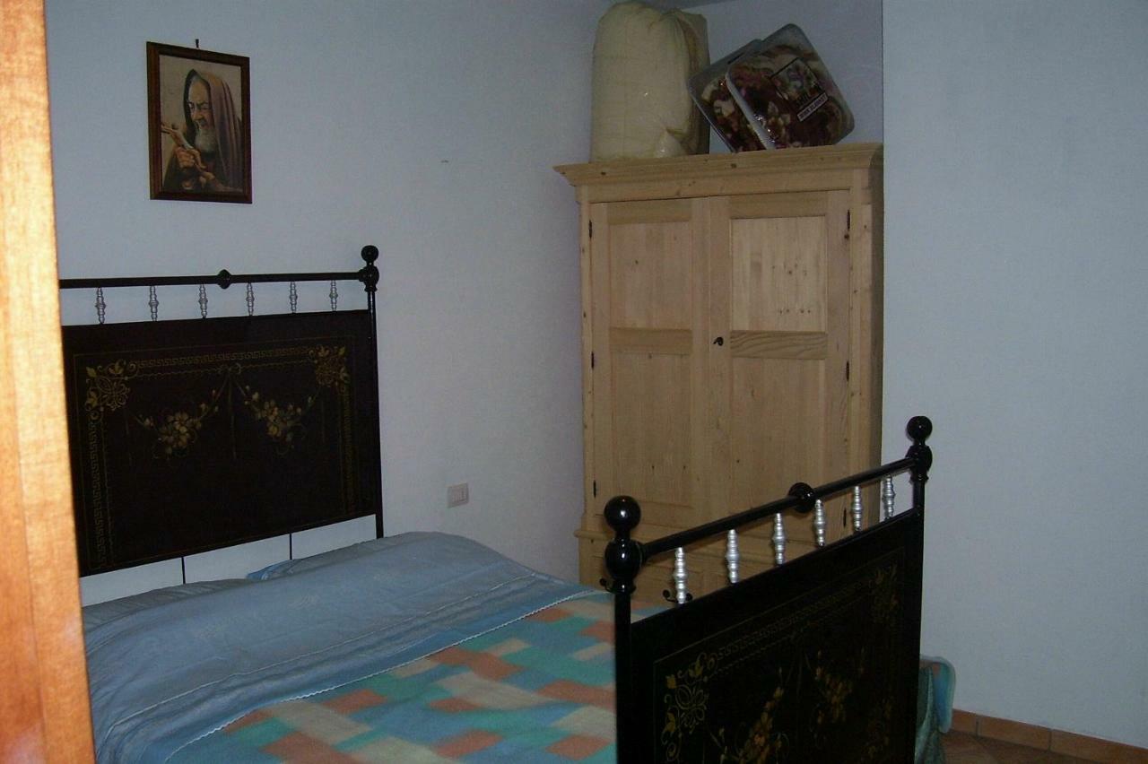 Fumu Ludurru Farm Stay Padru Екстер'єр фото